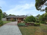 https://images.listonce.com.au/custom/160x/listings/8-plumtree-rise-croydon-hills-vic-3136/413/01525413_img_20.jpg?1YHOnUtRKvk