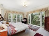 https://images.listonce.com.au/custom/160x/listings/8-poynton-avenue-ringwood-vic-3134/956/00620956_img_09.jpg?BDYnQjTugrU