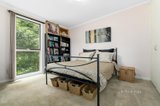 https://images.listonce.com.au/custom/160x/listings/8-prince-edward-avenue-mitcham-vic-3132/627/01123627_img_09.jpg?r0OjAD7x-nw