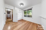 https://images.listonce.com.au/custom/160x/listings/8-princes-court-blackburn-south-vic-3130/627/01741627_img_05.jpg?2omdOKwAMbY