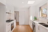 https://images.listonce.com.au/custom/160x/listings/8-prospect-court-ringwood-vic-3134/925/01702925_img_04.jpg?cu2CZ8OhaJQ