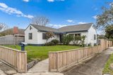 https://images.listonce.com.au/custom/160x/listings/8-queen-street-frankston-vic-3199/281/01831281_img_11.jpg?AxAd49IN9yk