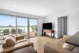 https://images.listonce.com.au/custom/160x/listings/8-rainbow-court-rye-vic-3941/982/01982982_img_07.jpg?decuuHvkzWk