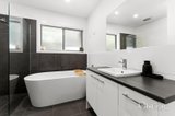 https://images.listonce.com.au/custom/160x/listings/8-rampling-way-nerrina-vic-3350/002/01778002_img_12.jpg?tDy_bkAEs6U
