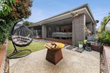 https://images.listonce.com.au/custom/160x/listings/8-rampling-way-nerrina-vic-3350/002/01778002_img_14.jpg?DvhteknvcoA