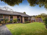 https://images.listonce.com.au/custom/160x/listings/8-rangeview-road-donvale-vic-3111/767/01113767_img_10.jpg?L2Au84V1PcY