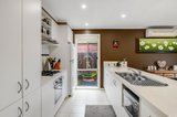 https://images.listonce.com.au/custom/160x/listings/8-redgum-court-belmont-vic-3216/848/01940848_img_03.jpg?NaOArnQreIs
