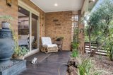 https://images.listonce.com.au/custom/160x/listings/8-redgum-court-belmont-vic-3216/848/01940848_img_08.jpg?wh3YHfC9O1s