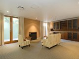 https://images.listonce.com.au/custom/160x/listings/8-retreat-road-newtown-vic-3220/377/01699377_img_11.jpg?KG1AkJxMuks