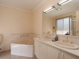 https://images.listonce.com.au/custom/160x/listings/8-revenue-place-lilydale-vic-3140/345/01524345_img_11.jpg?ATa_RaIiIZo