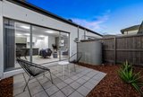 https://images.listonce.com.au/custom/160x/listings/8-richmond-circuit-mulgrave-vic-3170/324/01916324_img_02.jpg?elXwrT1CeXI