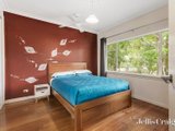 https://images.listonce.com.au/custom/160x/listings/8-robinson-street-croydon-vic-3136/347/01768347_img_03.jpg?SusvmiiGxlc