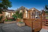 https://images.listonce.com.au/custom/160x/listings/8-rochdale-drive-burwood-east-vic-3151/772/00169772_img_08.jpg?DkClNqIjfO4