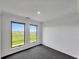 https://images.listonce.com.au/custom/160x/listings/8-rockbank-walk-armstrong-creek-vic-3217/841/01966841_img_01.jpg?oJMlIae66gw