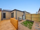https://images.listonce.com.au/custom/160x/listings/8-rockbank-walk-armstrong-creek-vic-3217/841/01966841_img_05.jpg?cN7bZoI4vpY