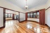 https://images.listonce.com.au/custom/160x/listings/8-rosebank-avenue-strathmore-vic-3041/084/01845084_img_04.jpg?NxOES89_y3o