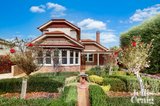 https://images.listonce.com.au/custom/160x/listings/8-rosebank-avenue-strathmore-vic-3041/084/01845084_img_10.jpg?X8UyVy8POBo