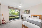 https://images.listonce.com.au/custom/160x/listings/8-rowland-court-wonga-park-vic-3115/817/01599817_img_12.jpg?_helfvMb2RA