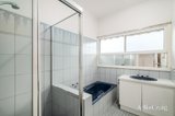https://images.listonce.com.au/custom/160x/listings/8-royal-terrace-highett-vic-3190/980/01747980_img_10.jpg?tITzLgW2r-A
