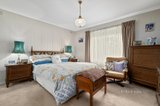 https://images.listonce.com.au/custom/160x/listings/8-saffron-court-burwood-east-vic-3151/919/01583919_img_06.jpg?KERi2u7tcNE