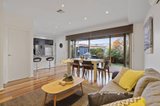 https://images.listonce.com.au/custom/160x/listings/8-scanlan-street-bentleigh-east-vic-3165/052/01705052_img_07.jpg?0_dkJ34hU_U