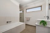 https://images.listonce.com.au/custom/160x/listings/8-scanlan-street-bentleigh-east-vic-3165/302/00571302_img_06.jpg?EzVEcZ58yK8