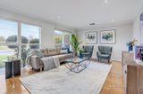 https://images.listonce.com.au/custom/160x/listings/8-scenic-rise-doncaster-vic-3108/646/01417646_img_03.jpg?meGqd1cgM-Q