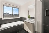 https://images.listonce.com.au/custom/160x/listings/8-scott-grove-burwood-vic-3125/449/01934449_img_11.jpg?L5zpZ73ZB1U