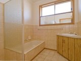 https://images.listonce.com.au/custom/160x/listings/8-shannahan-drive-norlane-vic-3214/831/01699831_img_06.jpg?G6Pe2uH7haY