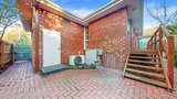 https://images.listonce.com.au/custom/160x/listings/8-shepreth-street-surrey-hills-vic-3127/615/01769615_img_09.jpg?ut8ODUAwkPI
