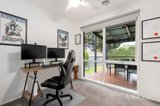 https://images.listonce.com.au/custom/160x/listings/8-shrubby-walk-croydon-south-vic-3136/699/01875699_img_09.jpg?KdMVr_EPn5o