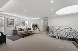 https://images.listonce.com.au/custom/160x/listings/8-sim-street-mount-waverley-vic-3149/741/00888741_img_09.jpg?0dL9fKcHApc