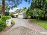 https://images.listonce.com.au/custom/160x/listings/8-st-andrews-close-croydon-vic-3136/954/01525954_img_01.jpg?Wy4BpLzO3Ug