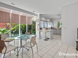 https://images.listonce.com.au/custom/160x/listings/8-st-andrews-close-croydon-vic-3136/954/01525954_img_08.jpg?NaJwc7SpUWw