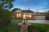 https://images.listonce.com.au/custom/160x/listings/8-stanhope-grove-camberwell-vic-3124/134/00405134_img_01.jpg?H5IAs1AVNsU