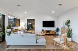 https://images.listonce.com.au/custom/160x/listings/8-stawell-street-dromana-vic-3936/931/01926931_img_03.jpg?4DmSoqoK4jI