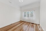 https://images.listonce.com.au/custom/160x/listings/8-symonds-street-hawthorn-east-vic-3123/492/01976492_img_09.jpg?85gnrUUOAr4