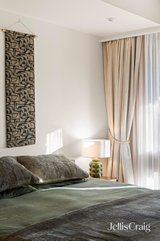 https://images.listonce.com.au/custom/160x/listings/8-tandarook-crescent-donvale-vic-3111/992/01936992_img_10.jpg?9zqLHEN4d_s