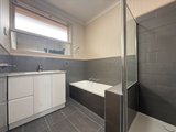 https://images.listonce.com.au/custom/160x/listings/8-telopea-avenue-doncaster-east-vic-3109/109/01900109_img_06.jpg?vwZaKJ0GaYM