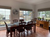 https://images.listonce.com.au/custom/160x/listings/8-tennyson-street-woodend-vic-3442/218/01905218_img_18.jpg?vjd9EgQ_Zug