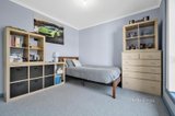 https://images.listonce.com.au/custom/160x/listings/8-terrung-court-croydon-north-vic-3136/858/01529858_img_11.jpg?pOqbNr18Tys