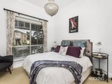 https://images.listonce.com.au/custom/160x/listings/8-the-close-caroline-springs-vic-3023/222/01203222_img_10.jpg?BLZu1vMkCVk