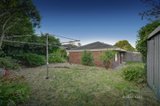 https://images.listonce.com.au/custom/160x/listings/8-the-glen-donvale-vic-3111/333/01495333_img_15.jpg?JwZ1A44n4qE