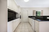 https://images.listonce.com.au/custom/160x/listings/8-the-rise-glen-waverley-vic-3150/493/01825493_img_05.jpg?1z_aCLgWDy0