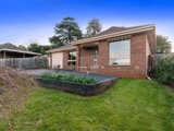 https://images.listonce.com.au/custom/160x/listings/8-trenton-place-mooroolbark-vic-3138/966/01523966_img_02.jpg?VwNZoevyGWo