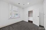 https://images.listonce.com.au/custom/160x/listings/8-tunbridge-street-flemington-vic-3031/519/01906519_img_13.jpg?qKTXRksq2xM