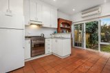 https://images.listonce.com.au/custom/160x/listings/8-tunbridge-street-flemington-vic-3031/770/00680770_img_02.jpg?hU70oN_O4gg