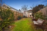 https://images.listonce.com.au/custom/160x/listings/8-tunbridge-street-flemington-vic-3031/770/00680770_img_09.jpg?1GRg1Mb0Ni8