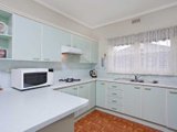 https://images.listonce.com.au/custom/160x/listings/8-view-street-essendon-vic-3040/428/00847428_img_04.jpg?1kJ7uij_-9g