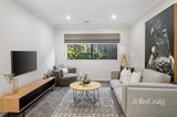 https://images.listonce.com.au/custom/160x/listings/8-viewhill-court-doreen-vic-3754/323/01986323_img_05.jpg?lezXLoj-pXM